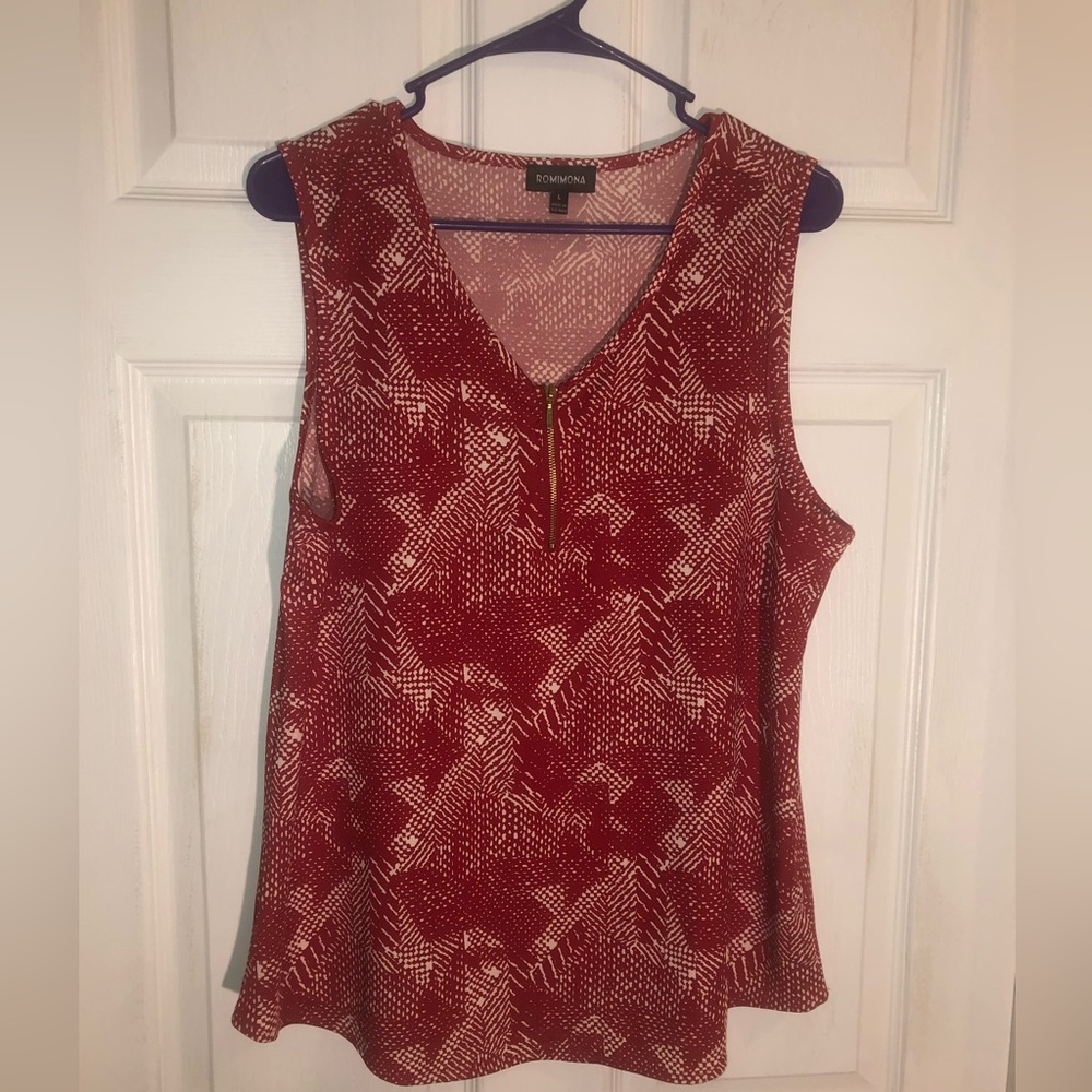 - Size L, tank style top w/zipper closure, lightweight  summer red/white p…